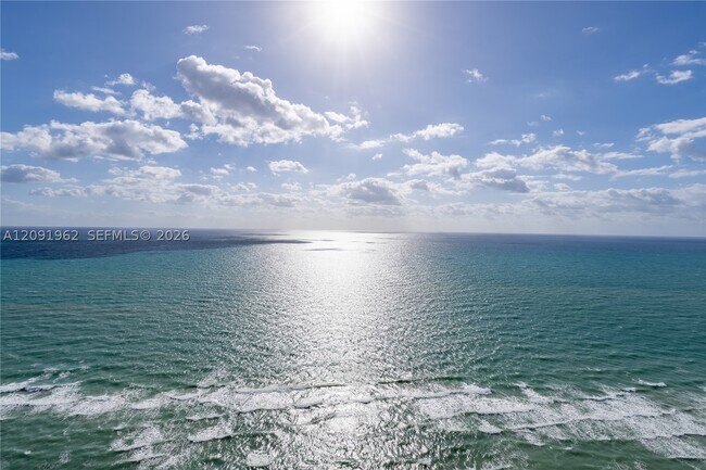 Photo - 17875 Collins Ave Unit 3906