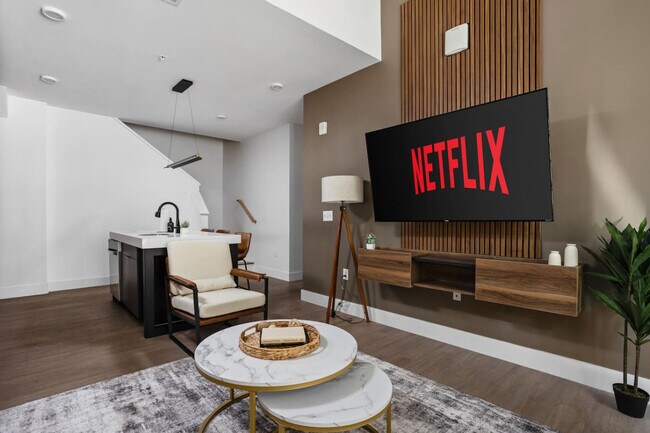 Photo - 421 N Pennsylvania St Unidad ID1313959P