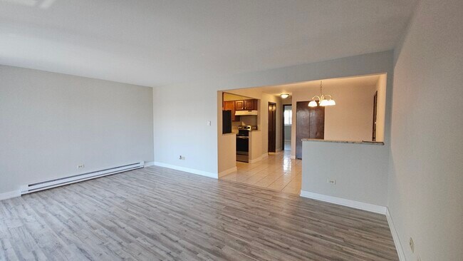 Photo - 7540 W 111th St Unit 3E