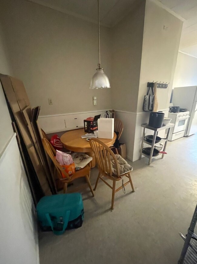 Photo - 9/1 No Fee! Massive 4BR/1.5BA near Audubon Circle, BU, Kenmore, Longwood!