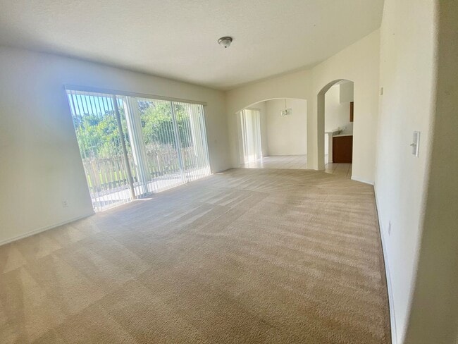 Photo - Beautiful & Spacious Home in Fells Cove