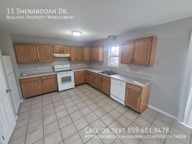 Photo - 13 Shenandoah Dr