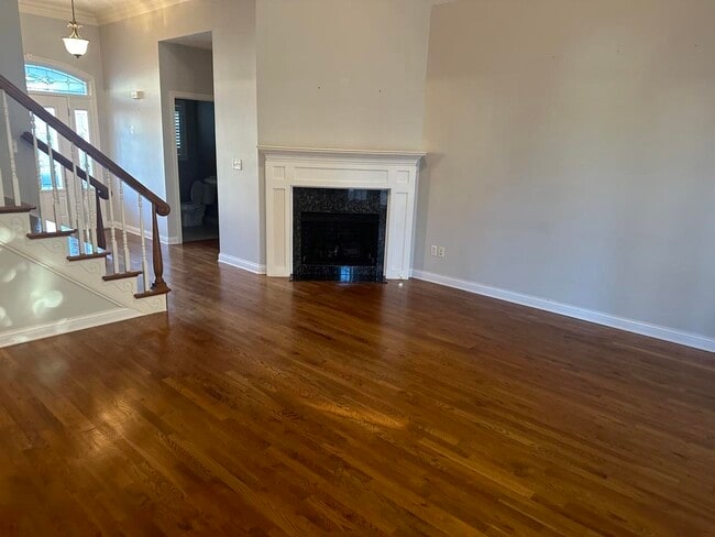 Photo - 2711 Avondale Dr