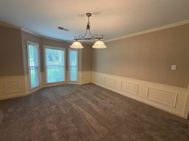 Photo - 956 Rolling Oaks Ln