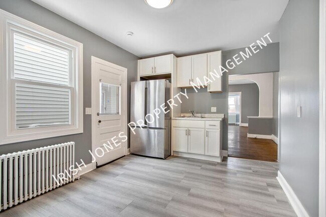 190 Whitney Pl Unit Lower - UTILITIES INC