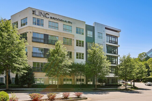 El Linc Brookhaven