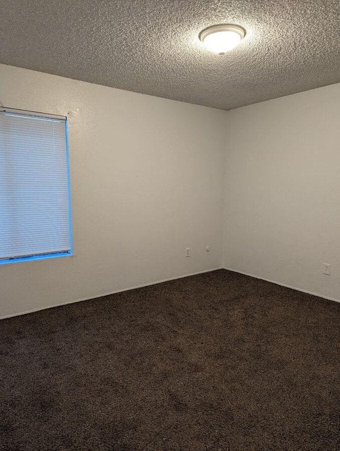 Photo - 4413 Isla Verde St Unit B