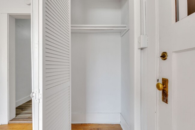 Photo - 1632 9th St Unit 4