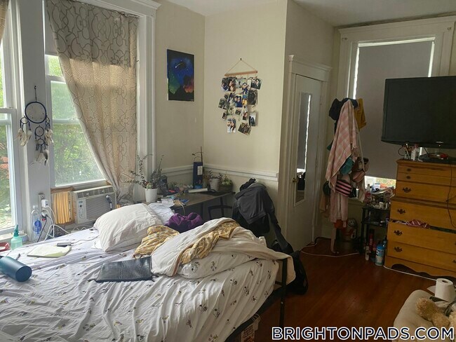Photo - 19 Mt Hood Rd Apartment Unit 4
