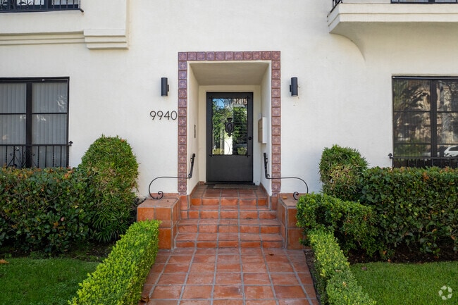 Entrance - 9940 Robbins Dr