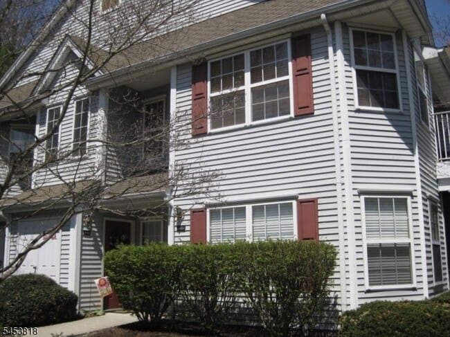 Building Photo - 4603 Tudor Dr Unit 4603