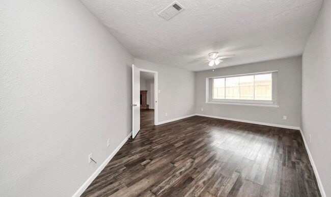 Photo - 6915 Cansfield Ct