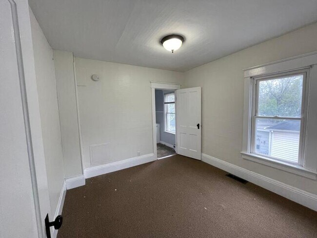 Photo - 224 State St