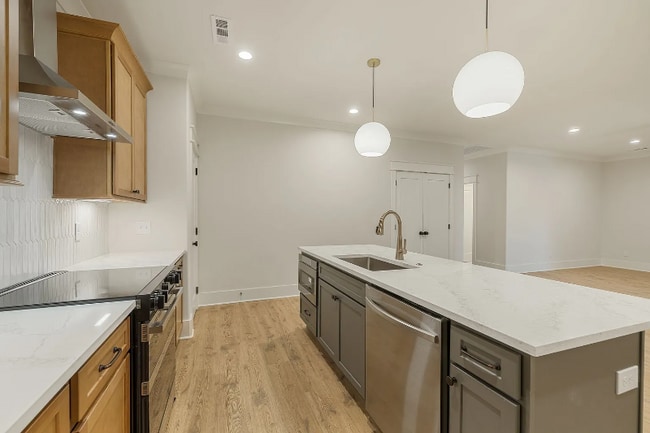 Photo - 2052 Grace Johns Cir