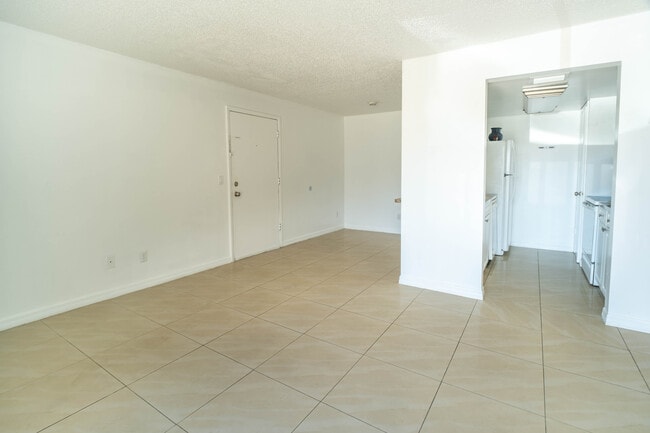 Photo - Hermitage Apartments