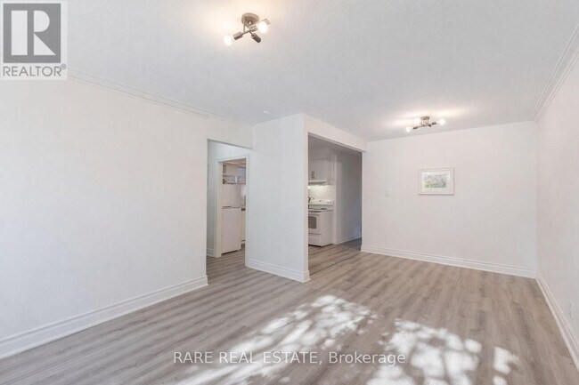 Photo - 352 Hopewell Ave Unité 2