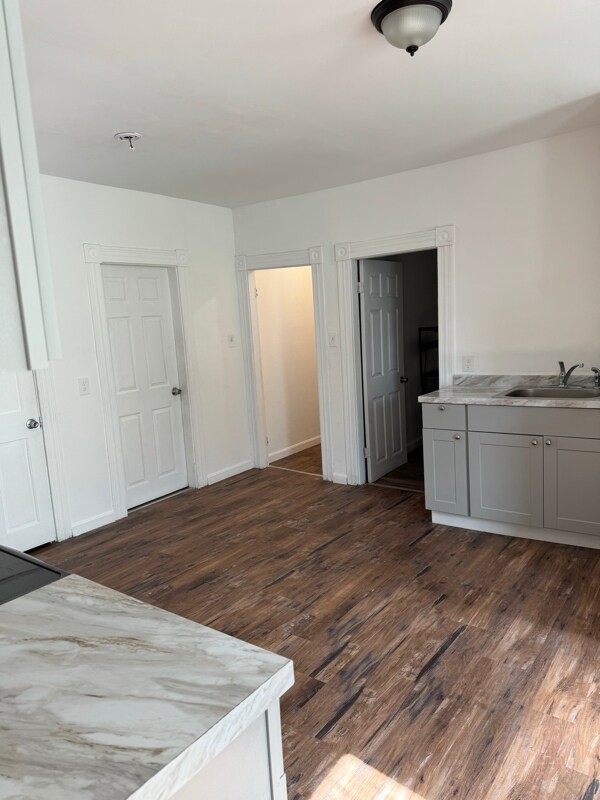 Photo - 75 Oak St Apartment Unit 2