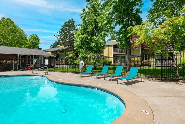 Aspen Glade Apartments