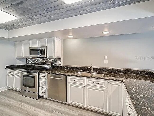 Photo - 4314 Ellenville Pl