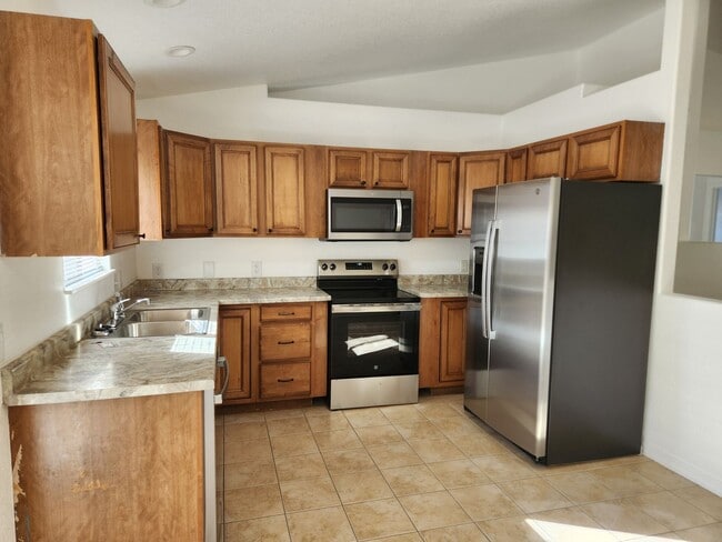 Photo - ALL PROSPECTIVE TENANTS MUST SUBMIT A $58 ...