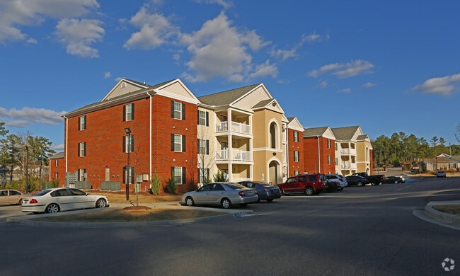 Briar Grove Apartment Homes - Briar Grove Apartment Homes
