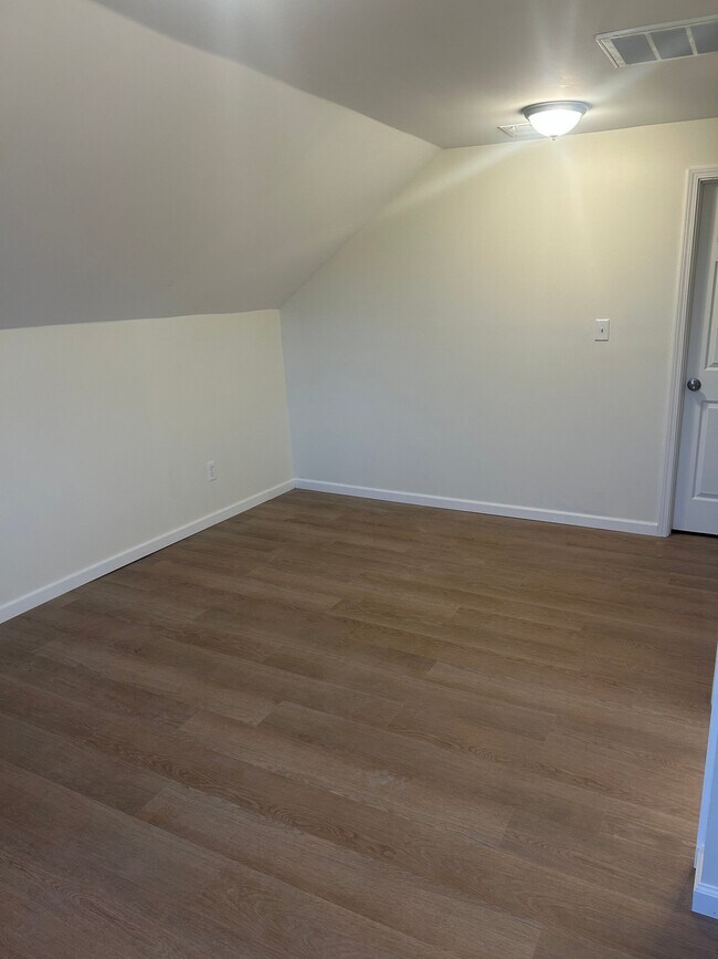 Photo - 6525 W Marlette Rd Unit B upper
