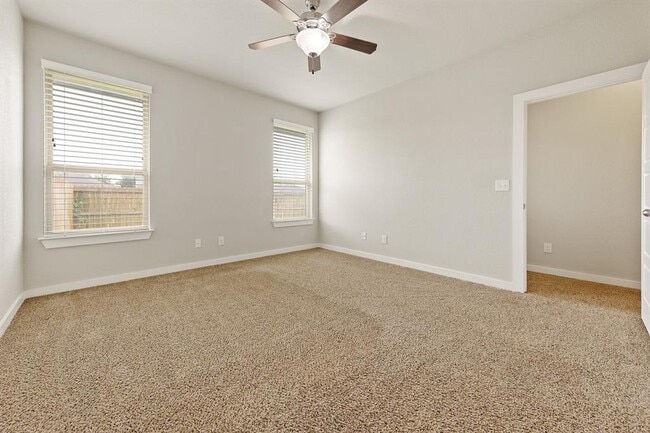 Photo - 101 Calm Water Loop