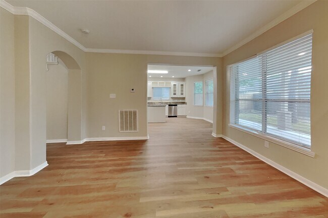Photo - 26871 Castlecliff Ln