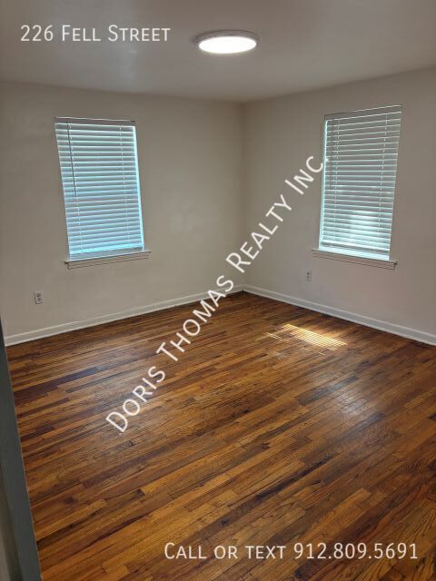 Photo - 226 Fell St