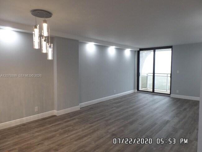 1600 S Ocean Dr Unit 18D