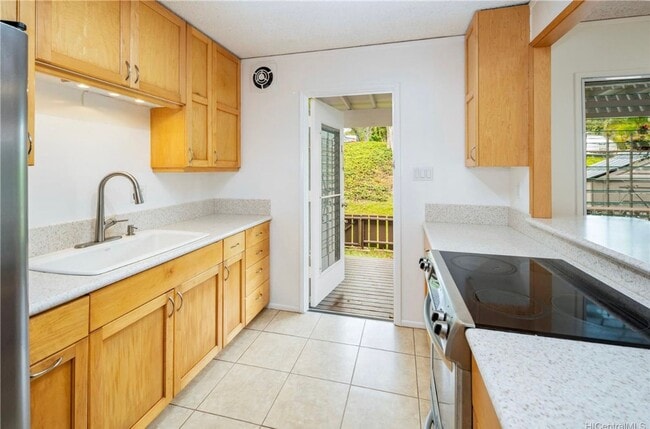 Photo - Beautiful Updated 3BR Unit!!
