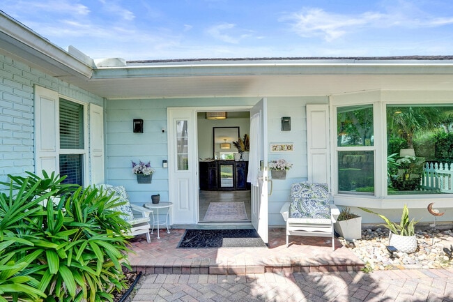 Photo - 710 NW 1st Ave