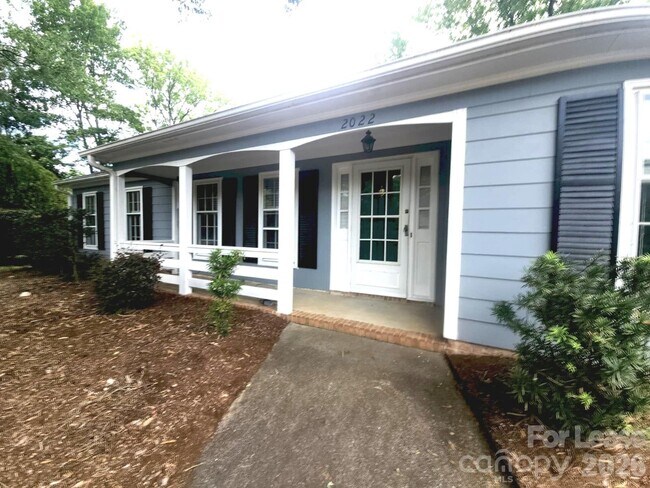 Photo - 2022 Glouchester Cir