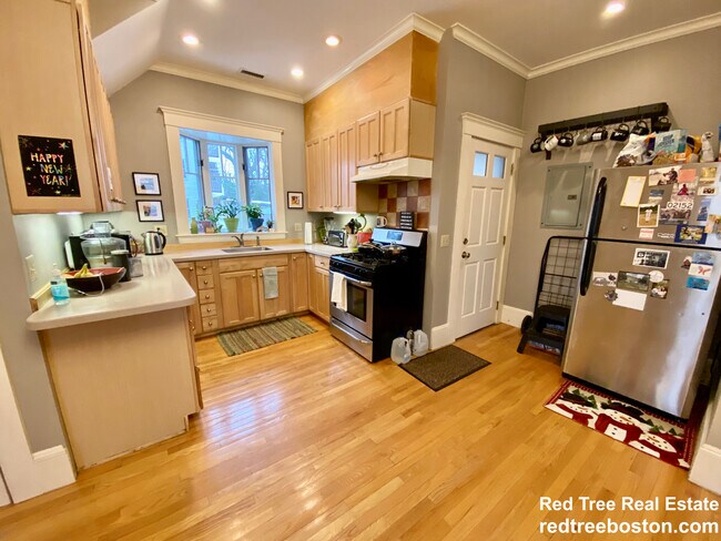 Photo - 24 Grovenor Rd Unit 1
