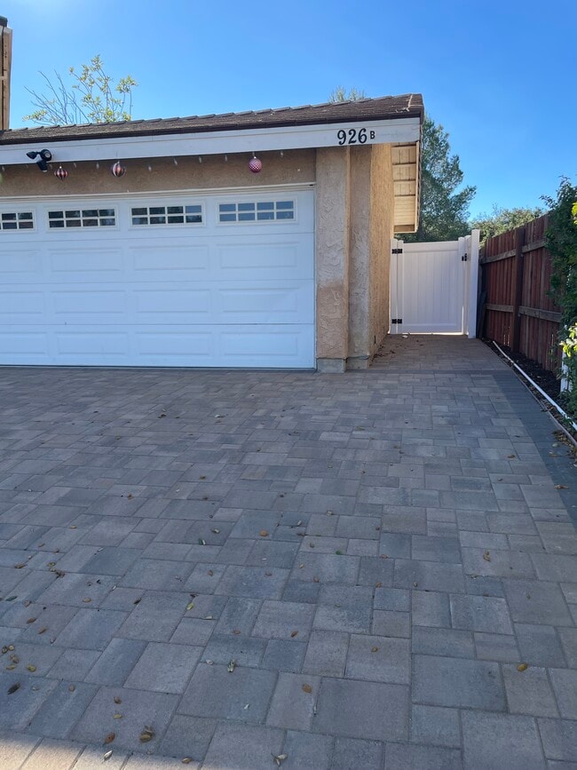 Photo - 926 Tupelo Wood Ct Unidad B