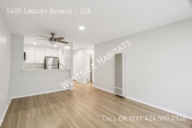 Photo - 5405 Lindley Ave Unidad 318