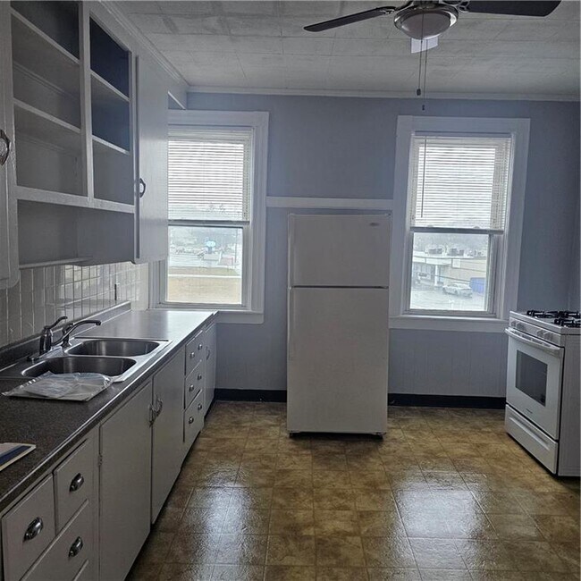 1184 Atwood Ave Apartment Johnston, RI