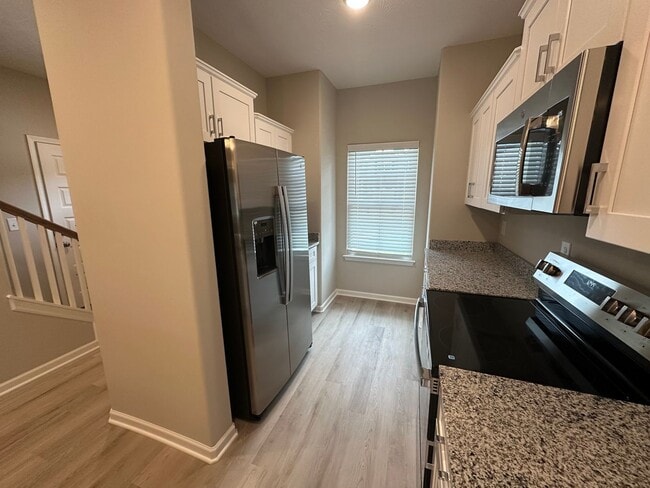 Photo - Brand New Townhome In Shelbyville - MOVE IN SPECIAL!!