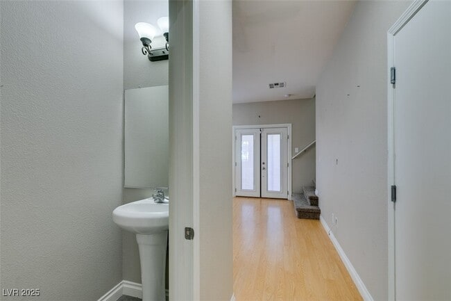 Photo - 169 Almond Ridge Pl