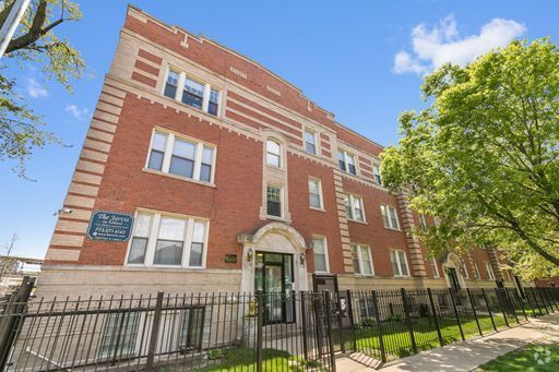 Building Photo - 7361 N Ashland Blvd Unit 2 Rental