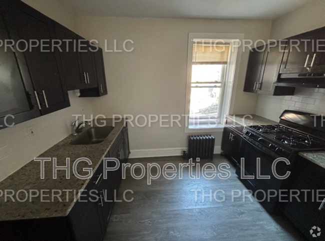 Building Photo - 490 Tremont Ave Unit 490-23 Rental