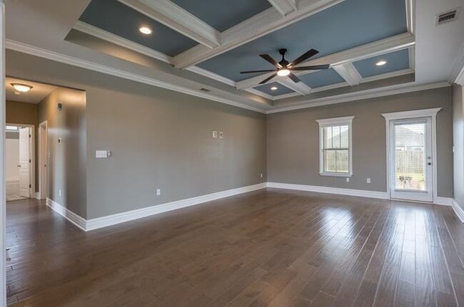 Photo - 4066 McKenzie Ln