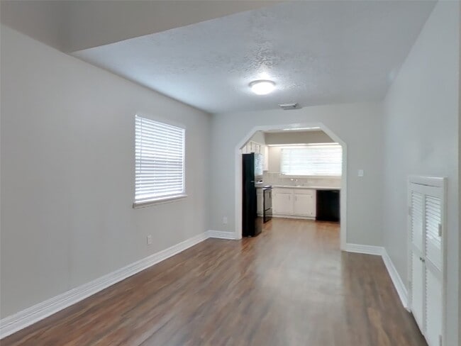 Photo - 4238 Burkegate Dr