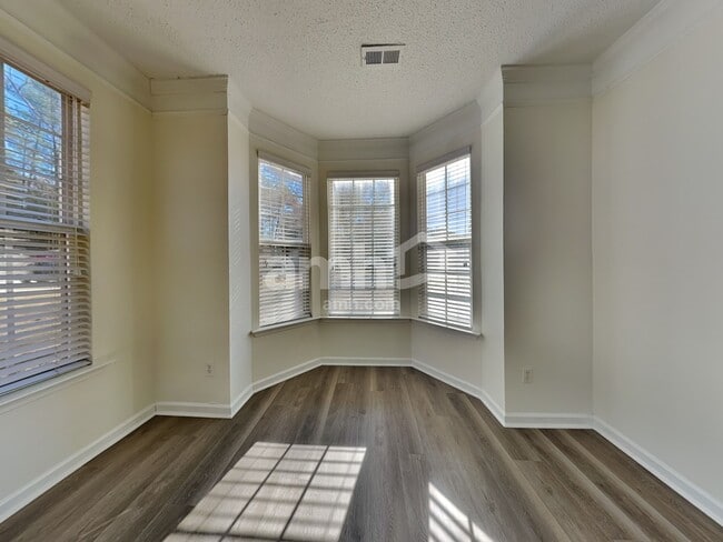 Photo - 104 Edenberry Way