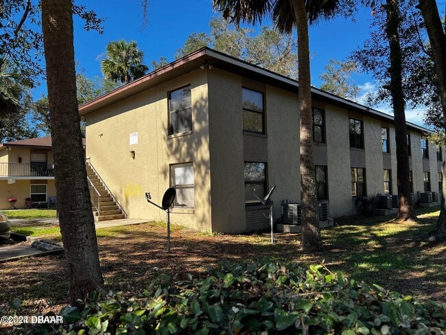 304 Maple St Unit 5