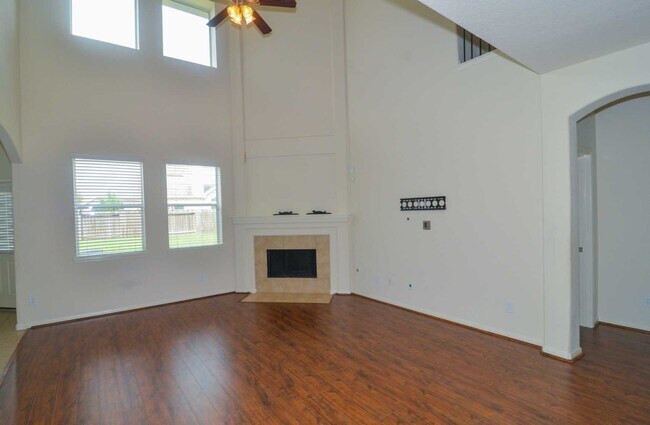 Photo - 5111 Peabody Hill Ln