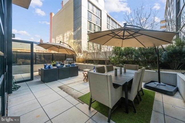 Photo - 1300 4th St SE Unit 208
