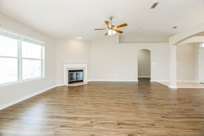 3021 Captiva Bluff Cir