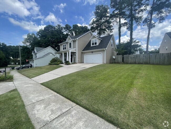 Building Photo - 3 Bd 2.5 Ba Detached Rental