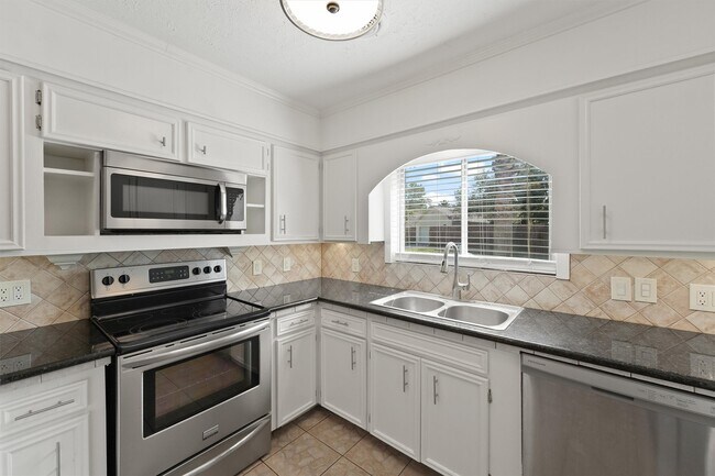 Photo - 4414 Gardendale Dr